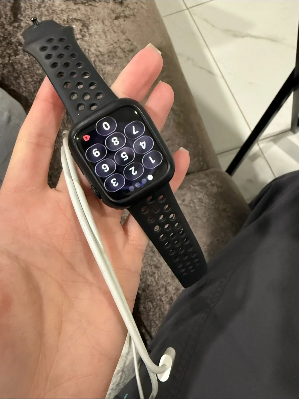 Apple Watch Series 7 GPS + Cellular - Black Sport Band